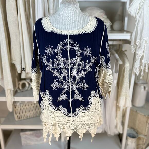 Cato women's sz. XL blue embroidered boho top, lace, feminine unique, #4196 - Picture 1 of 10